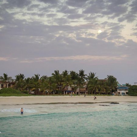 The Isabela Beach House Puerto Villamil Kültér fotó